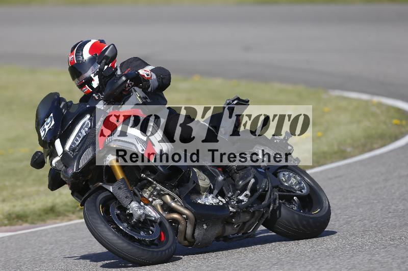 /07 09.04.2026 Cornu Master School ADR/Gruppe blau/39